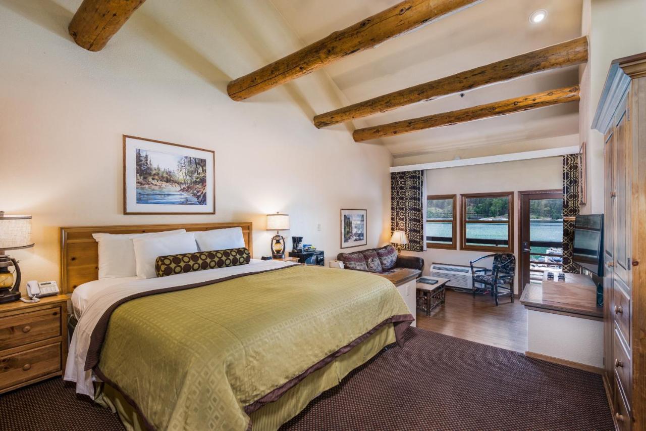 The Pines Resort & Conference Center Bass Lake Esterno foto