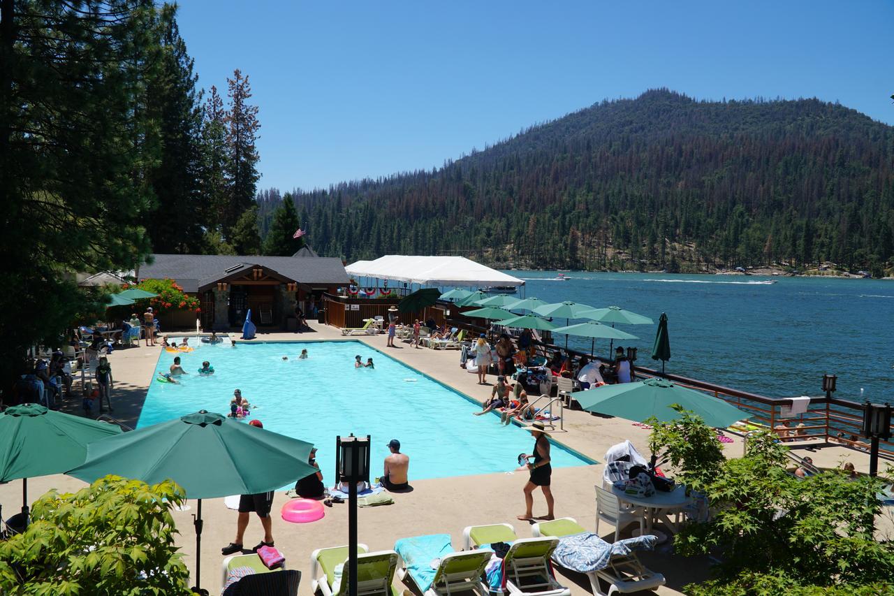 The Pines Resort & Conference Center Bass Lake Esterno foto