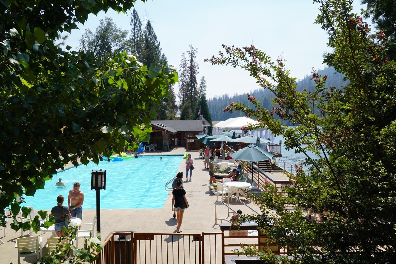 The Pines Resort & Conference Center Bass Lake Esterno foto