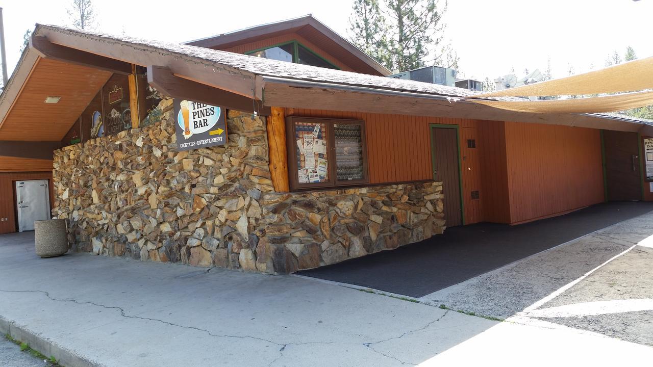The Pines Resort & Conference Center Bass Lake Esterno foto